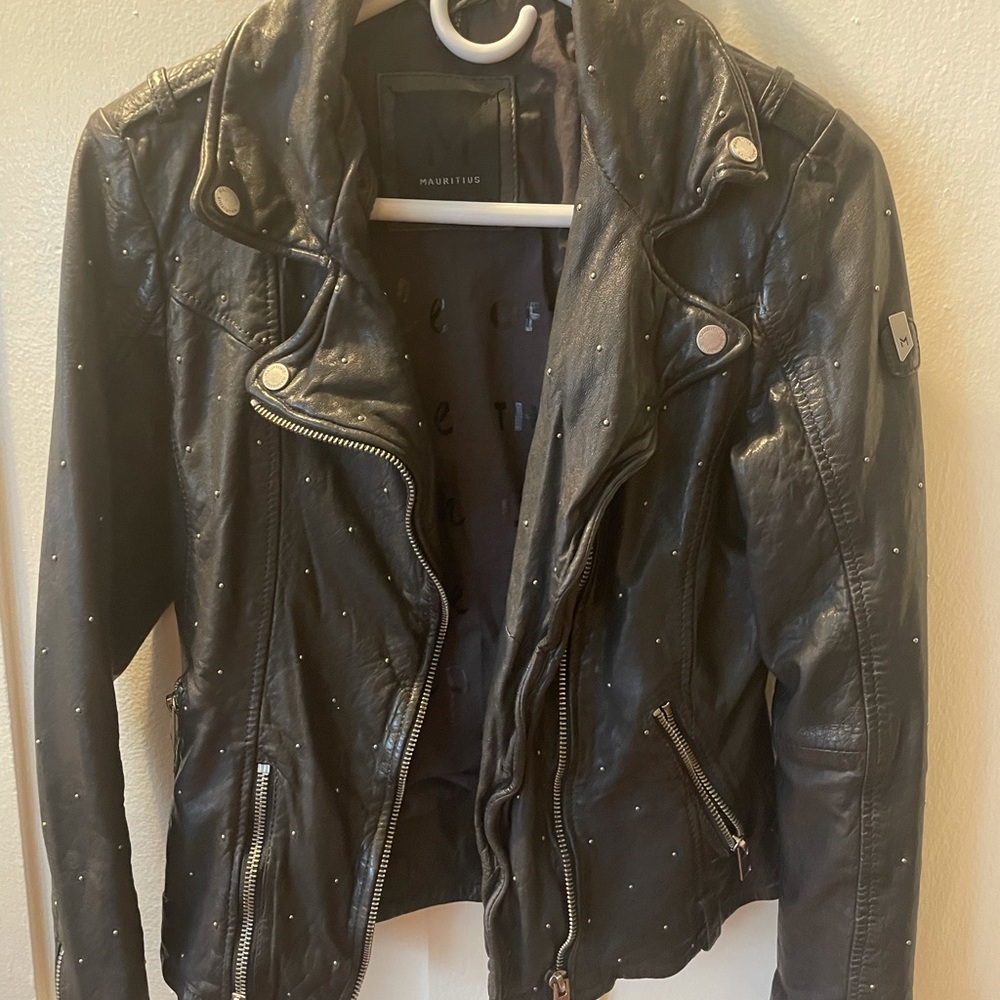Mauritius real leather coat with beading BRAND NEW